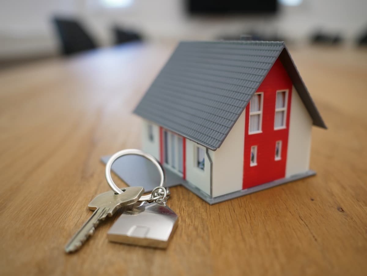 House keys on a table, symbolizing move-in day